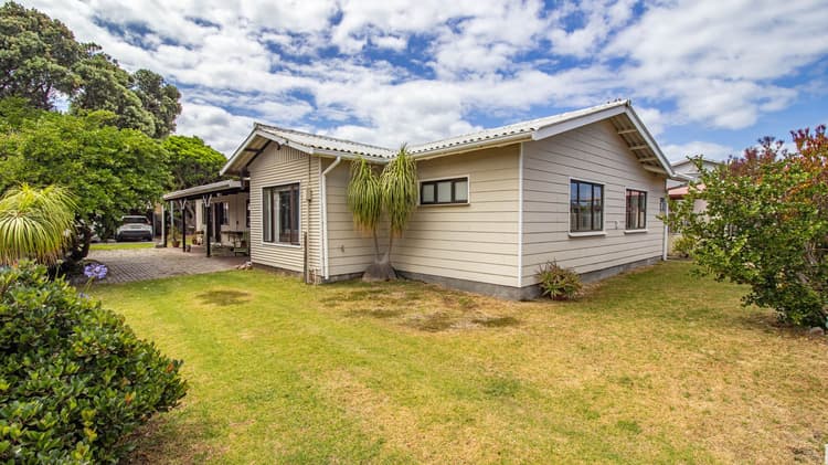 Main property image