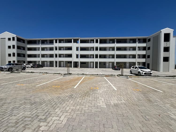 Main property image