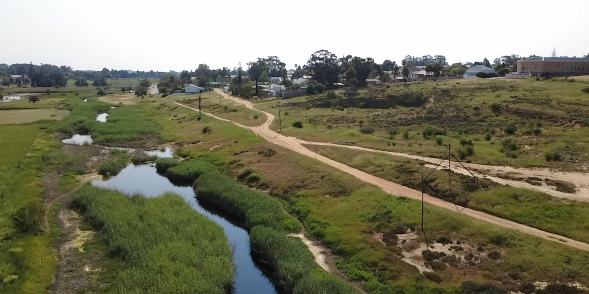 Image 4 of 6
