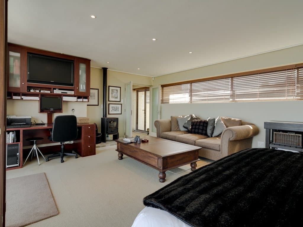 Image 18