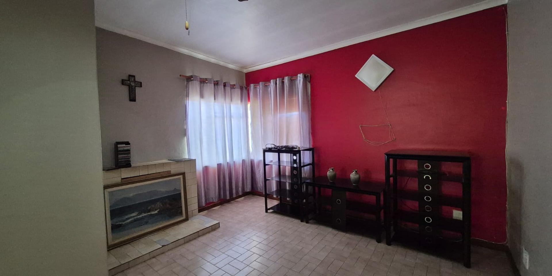 Image 5 of 6