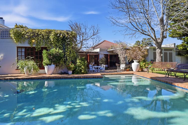 Main property image