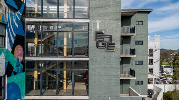 Main property image