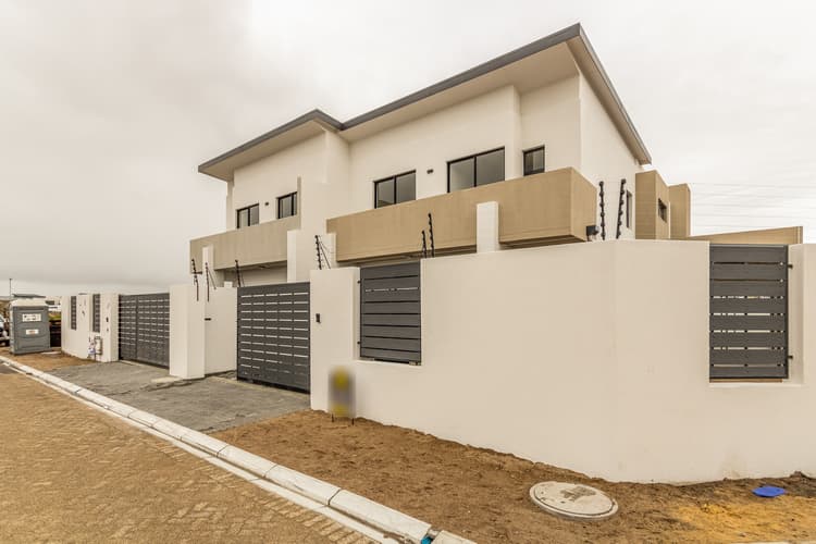 Main property image