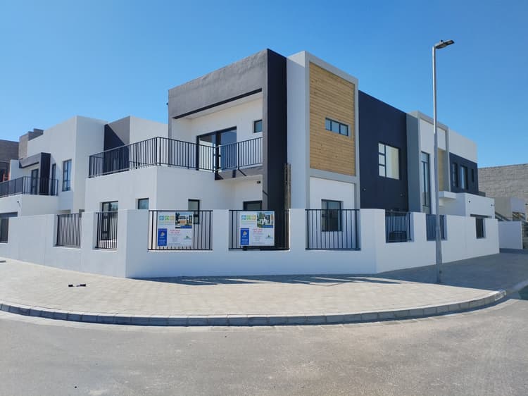 Main property image
