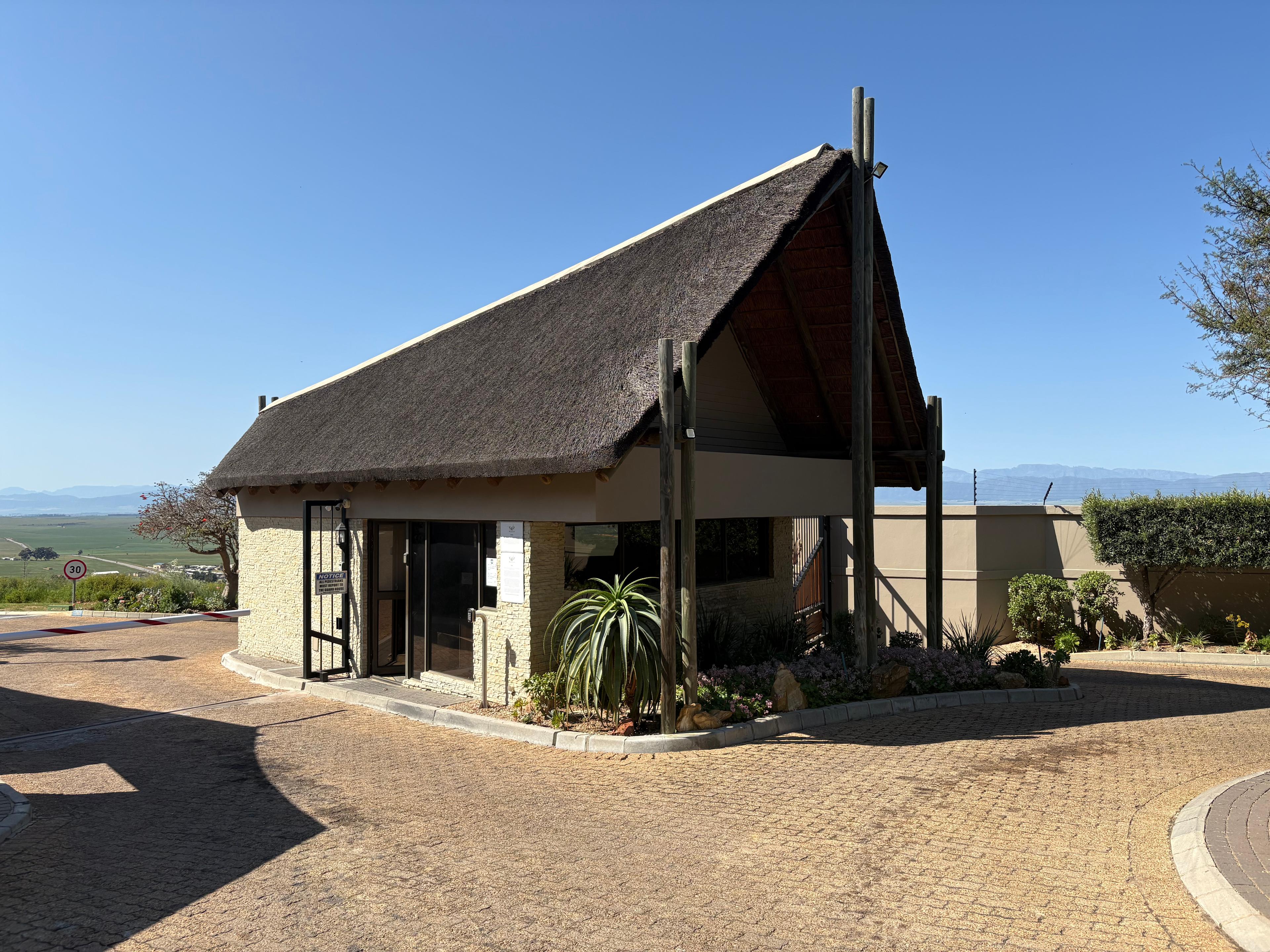 Image 2 of 6