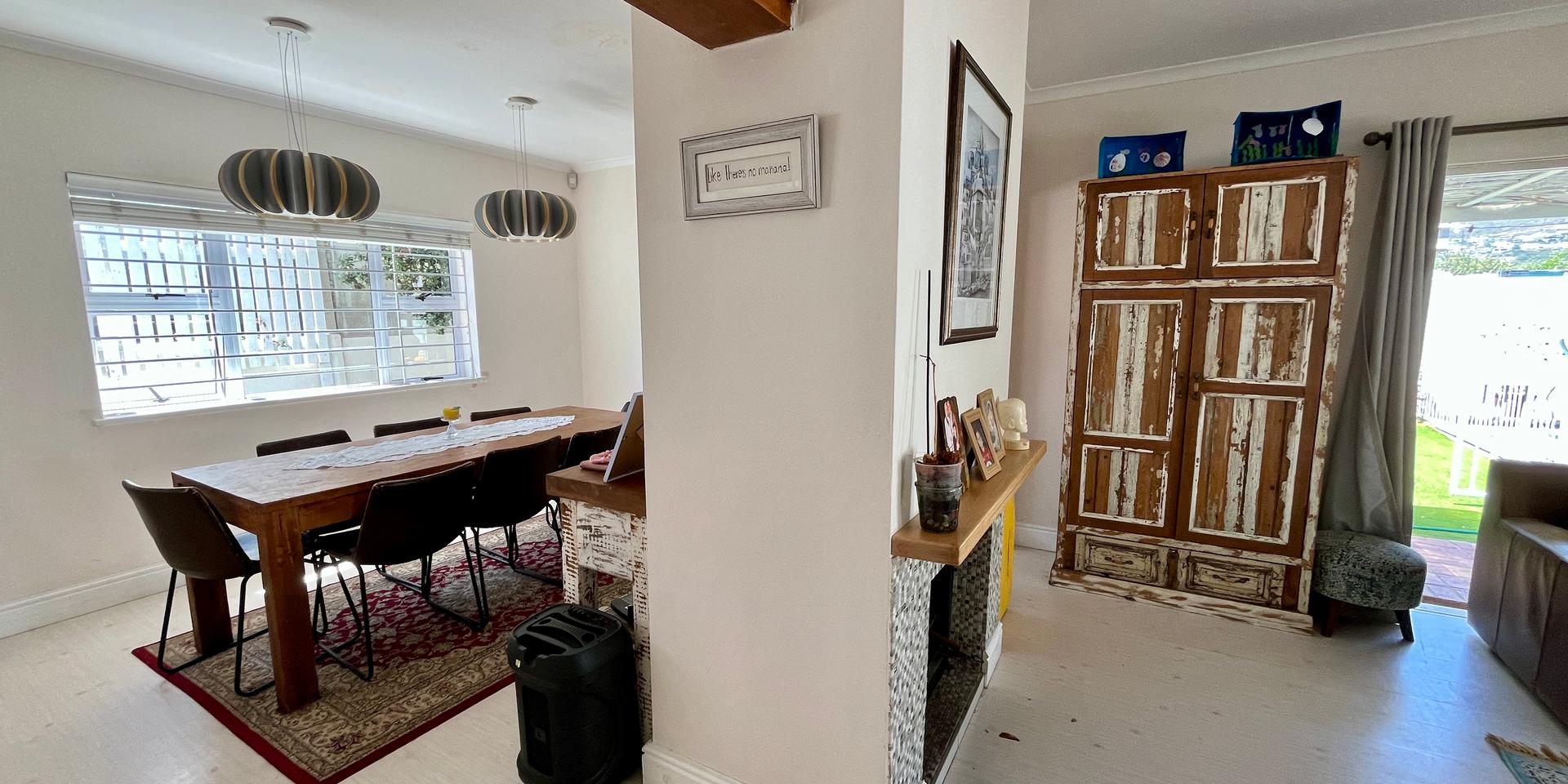 Image 5 of 6