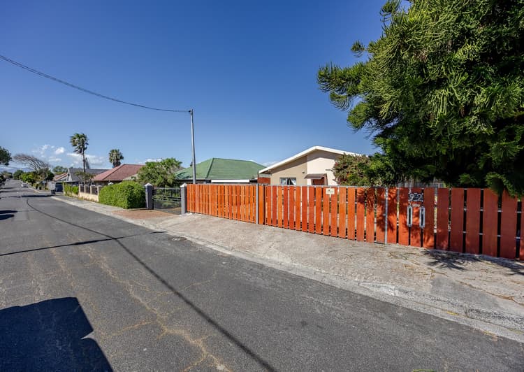 Main property image