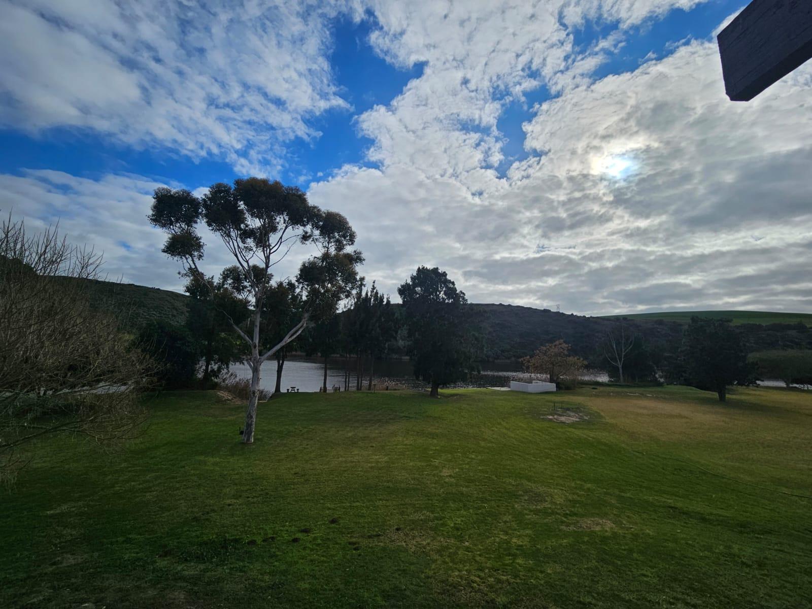 Image 3 of 6