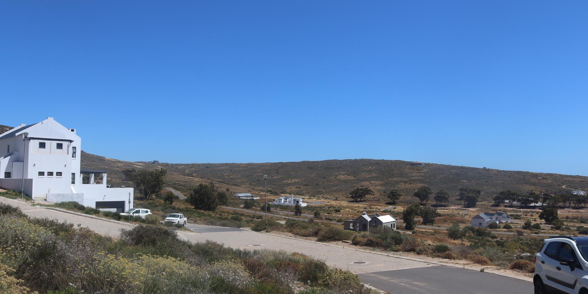 Image 4 of 6