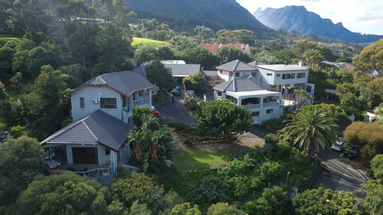 Main property image
