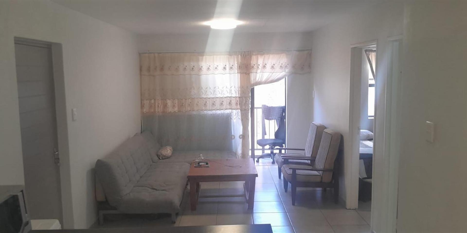 Image 4 of 6