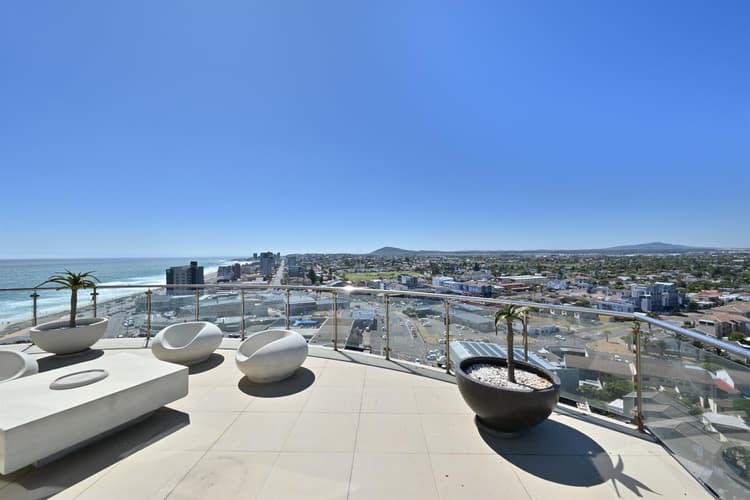 Main property image