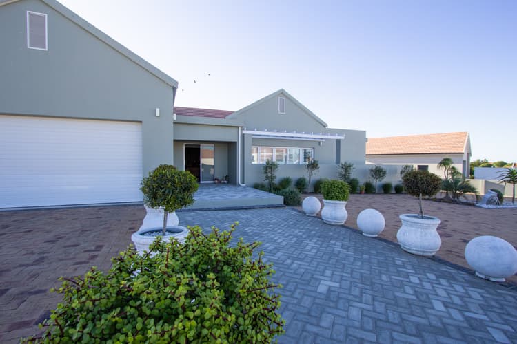 Main property image