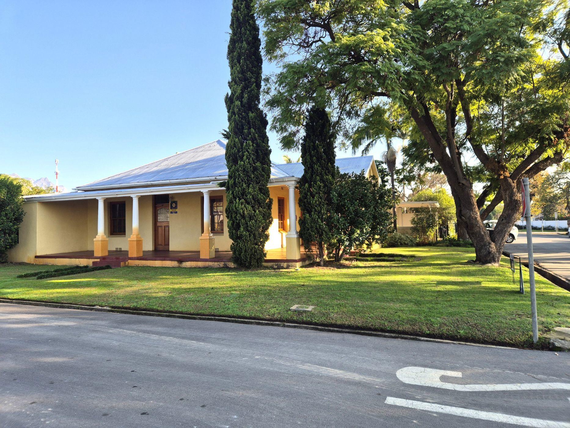 Image 1 of 6