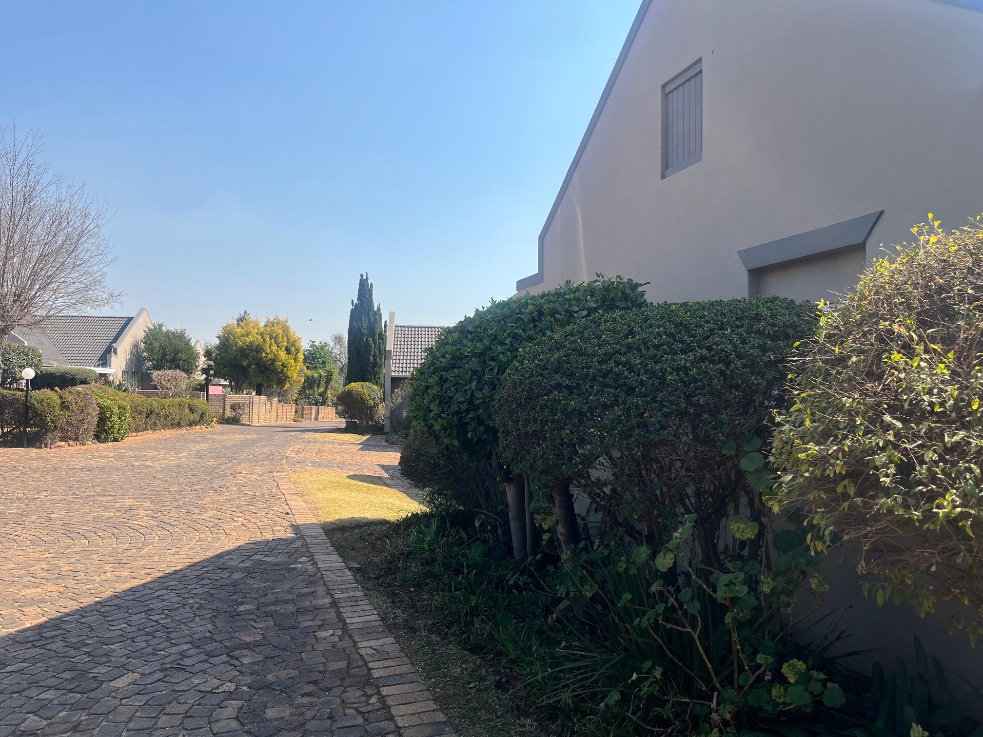 Image 2 of 6