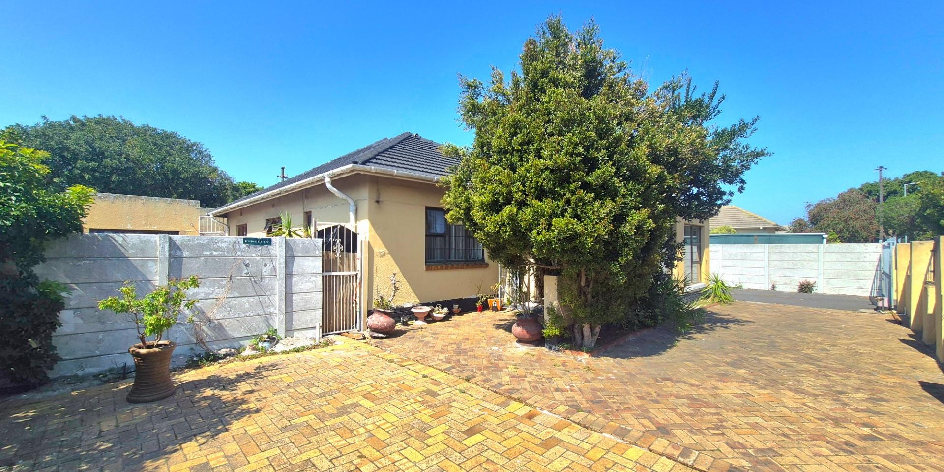Image 2 of 6
