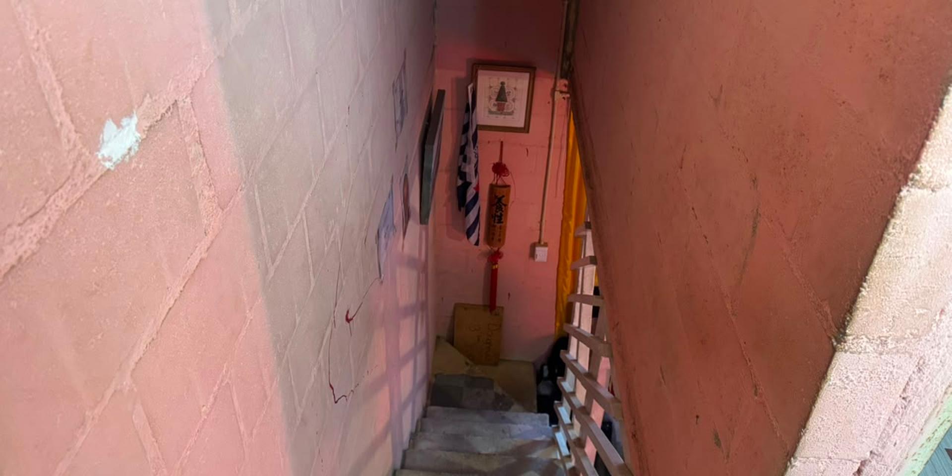 Image 5 of 6