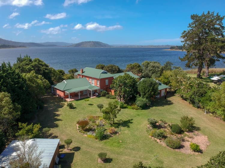 Main property image