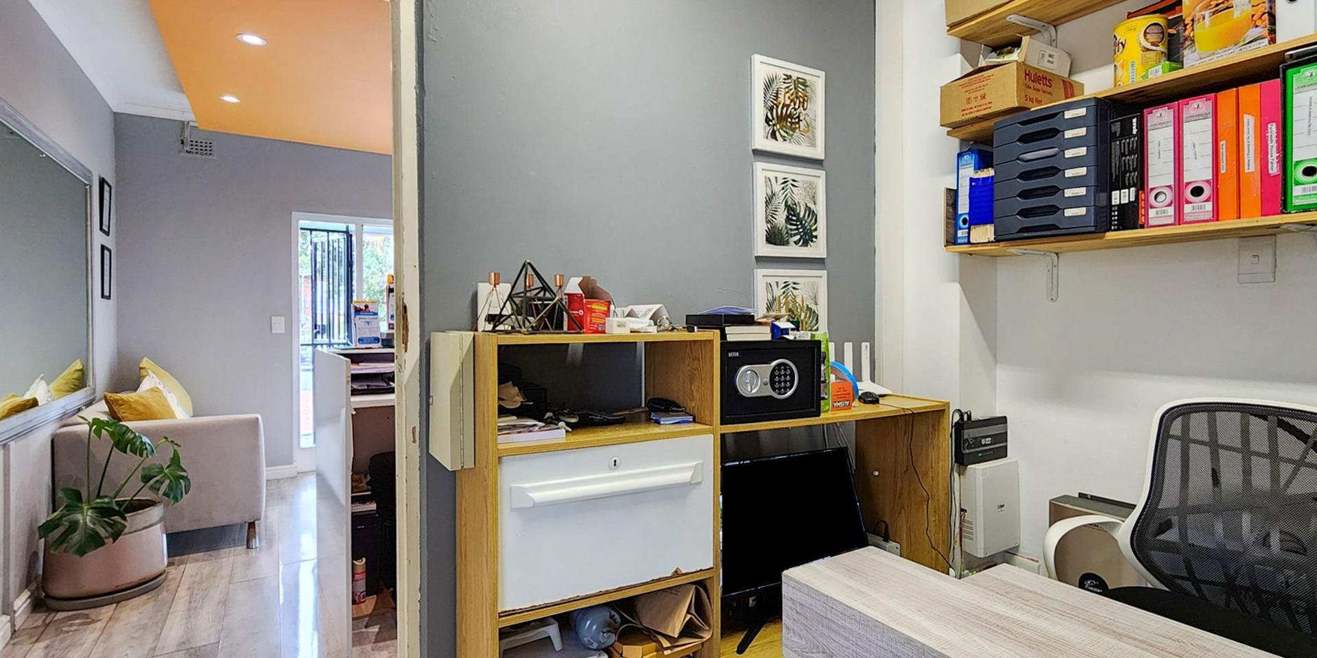 Image 5 of 6