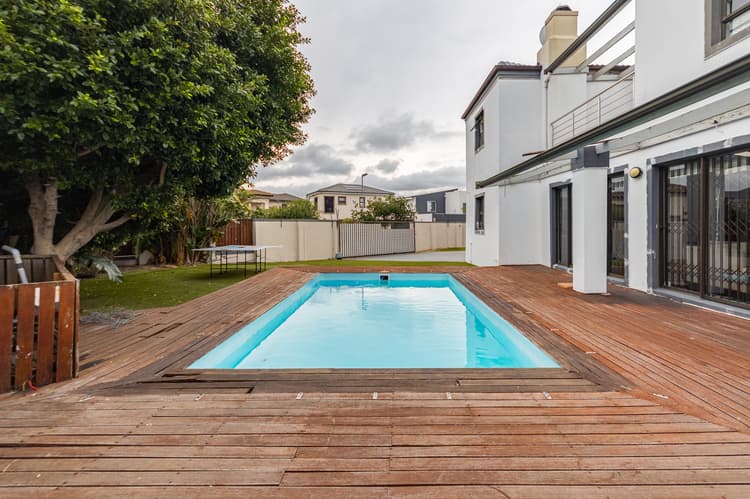 Main property image
