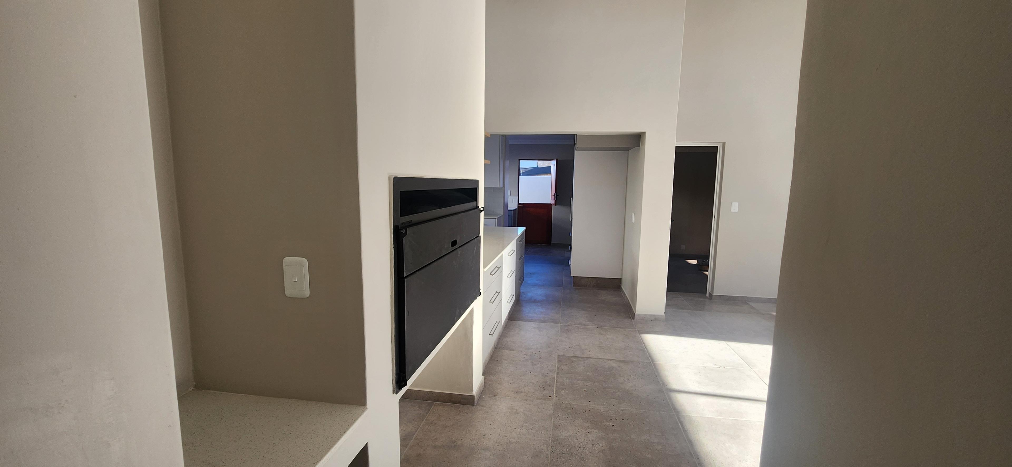 Image 5 of 6