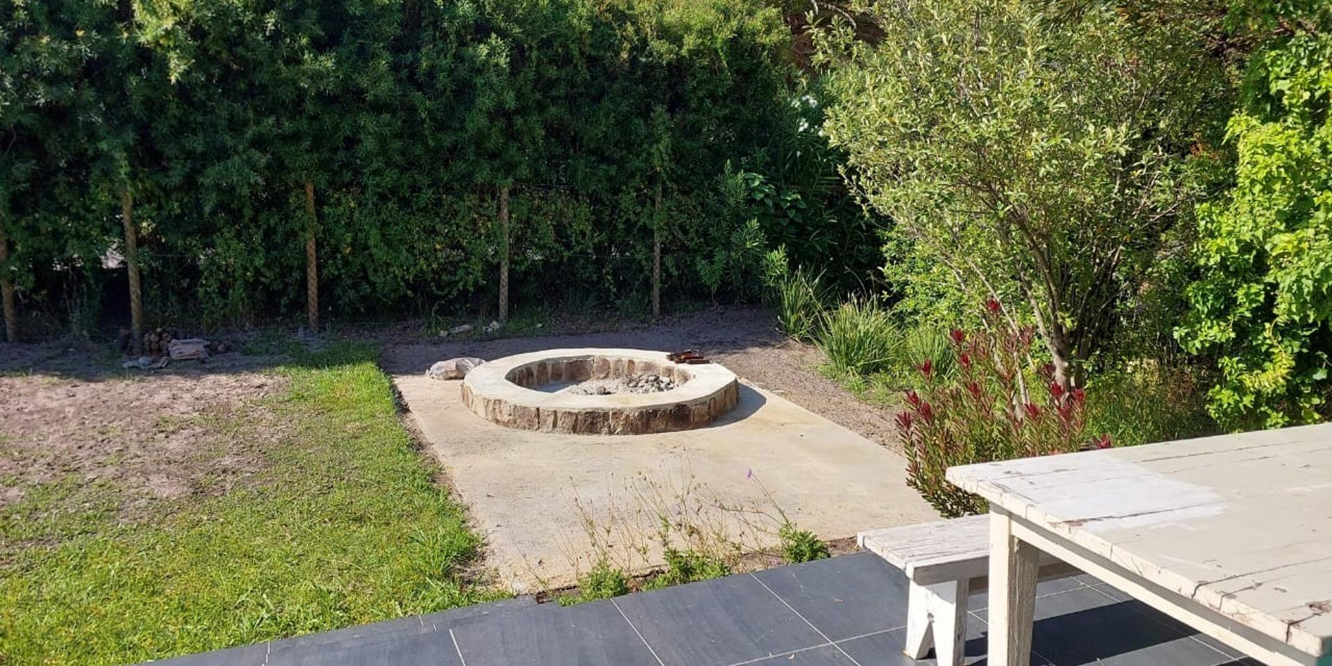 Image 3 of 6