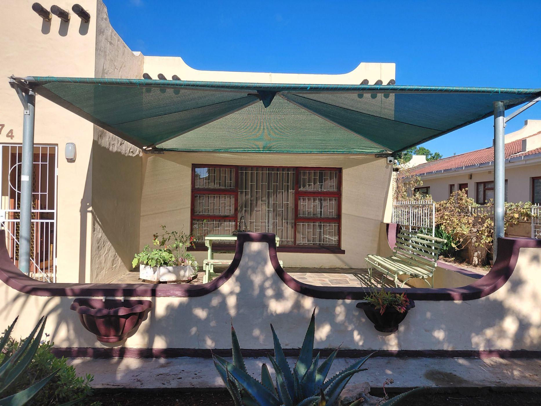 Image 3 of 6