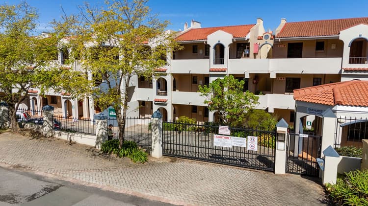 Main property image