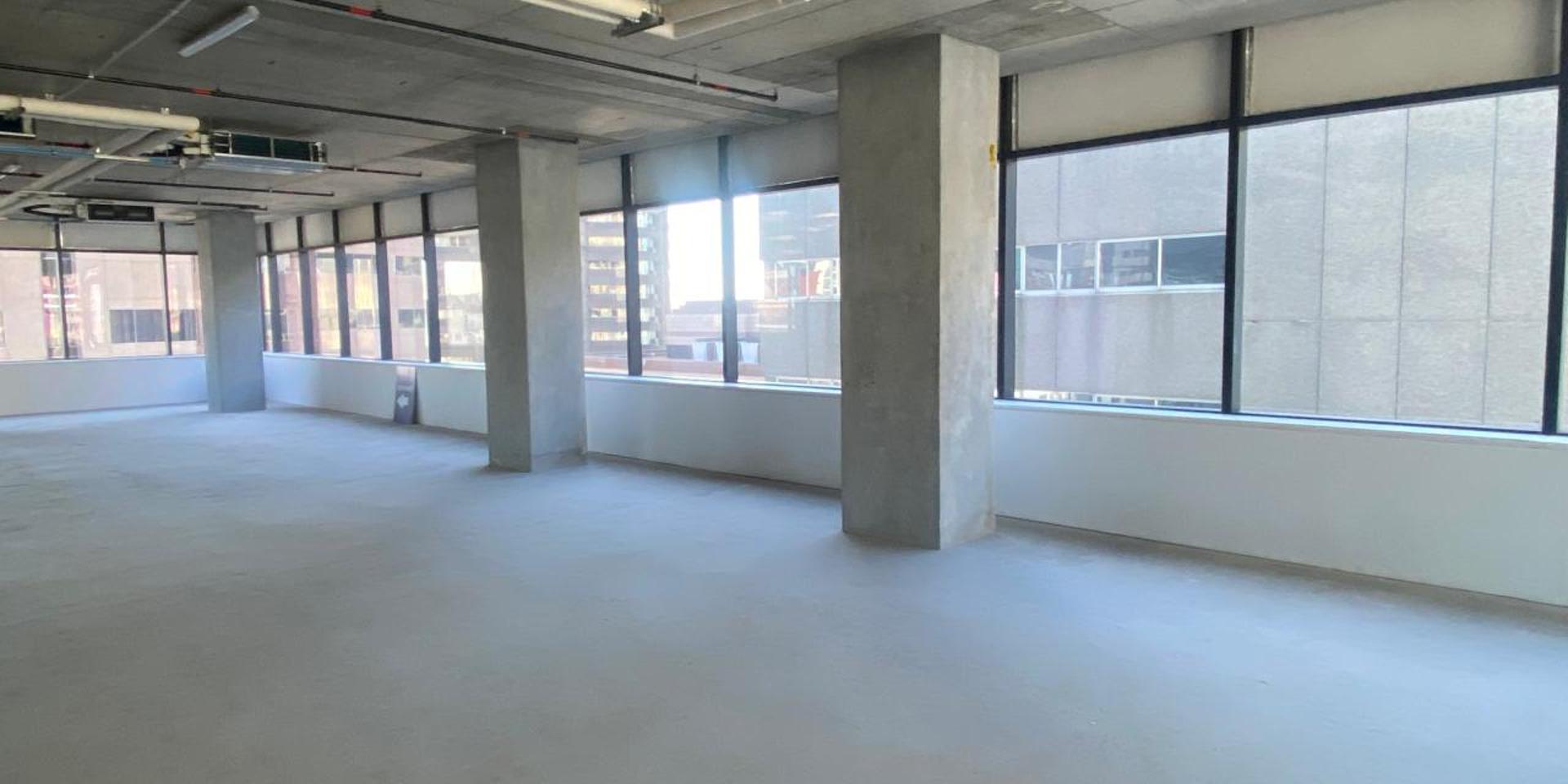 Image 4 of 6