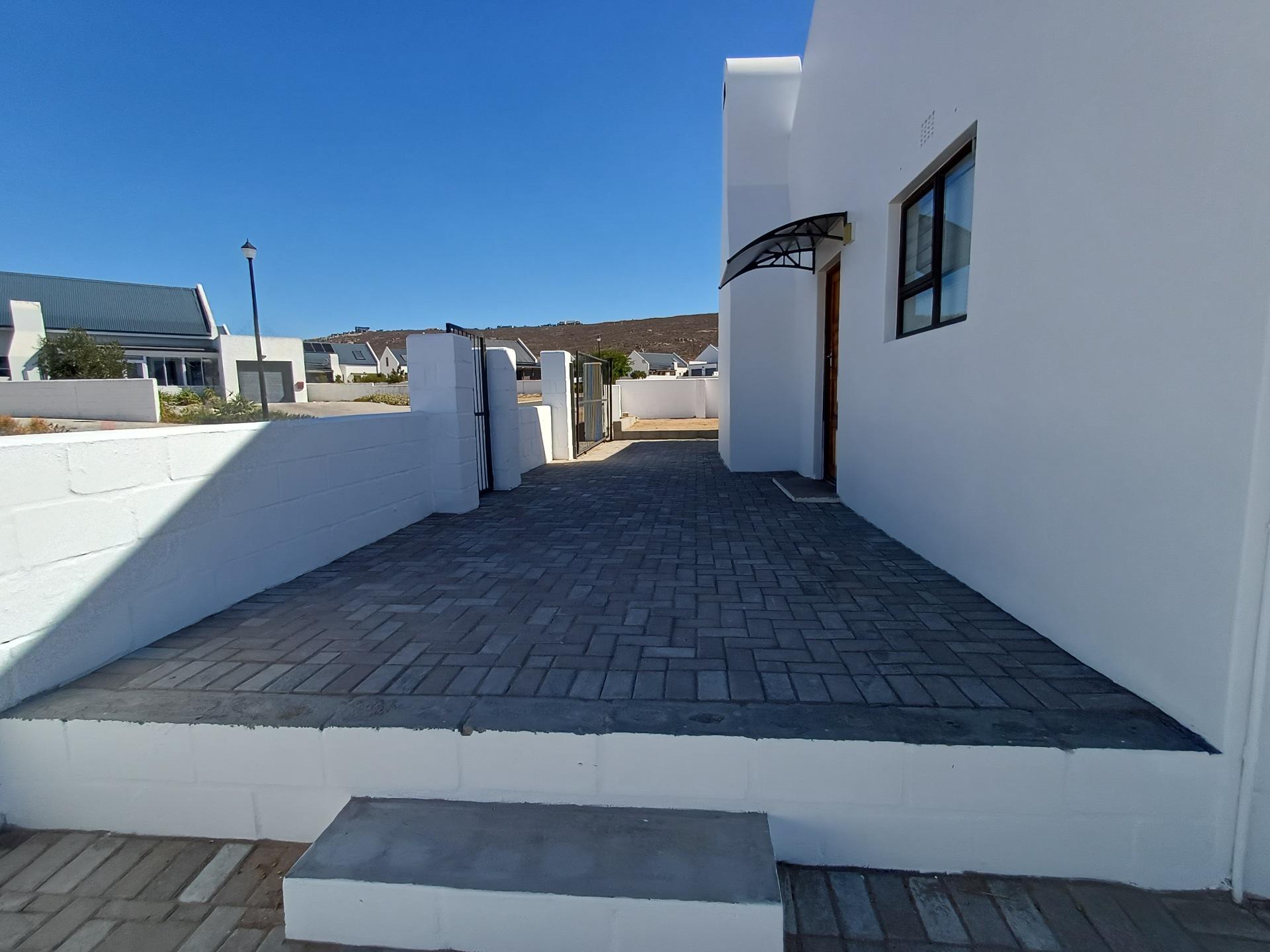 Image 4 of 6