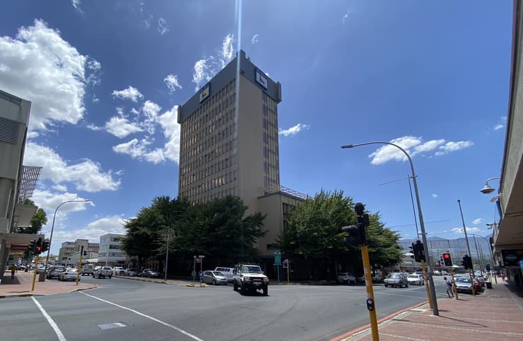 Main property image