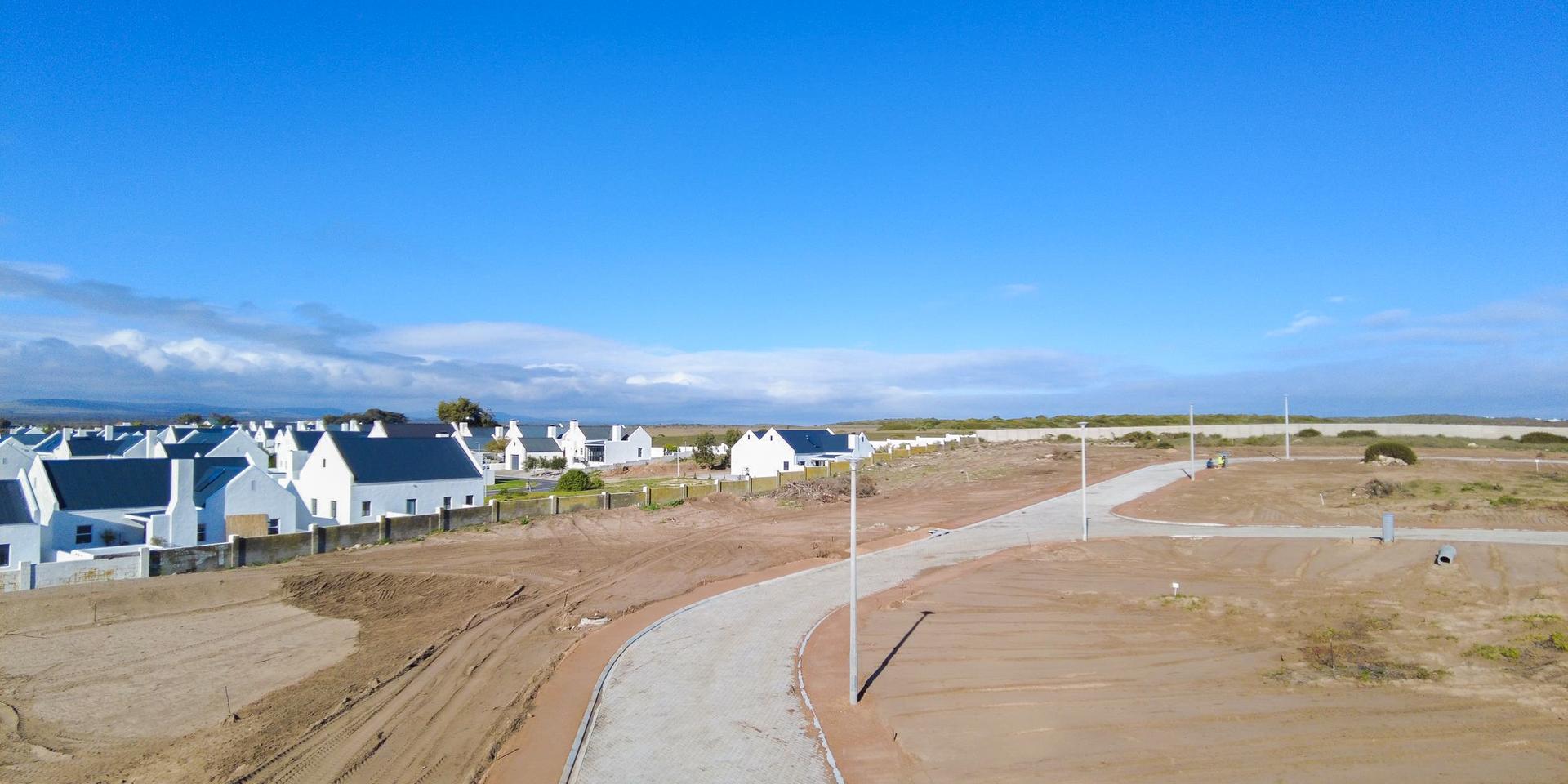 Image 2 of 6