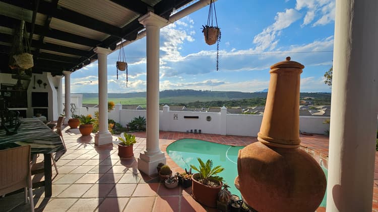 Main property image