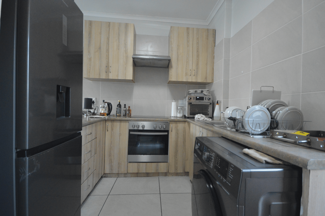 Image 5 of 6