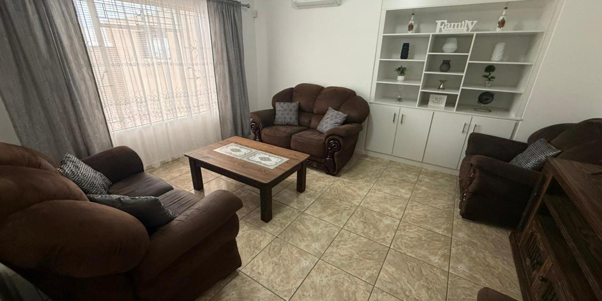 Image 2 of 6