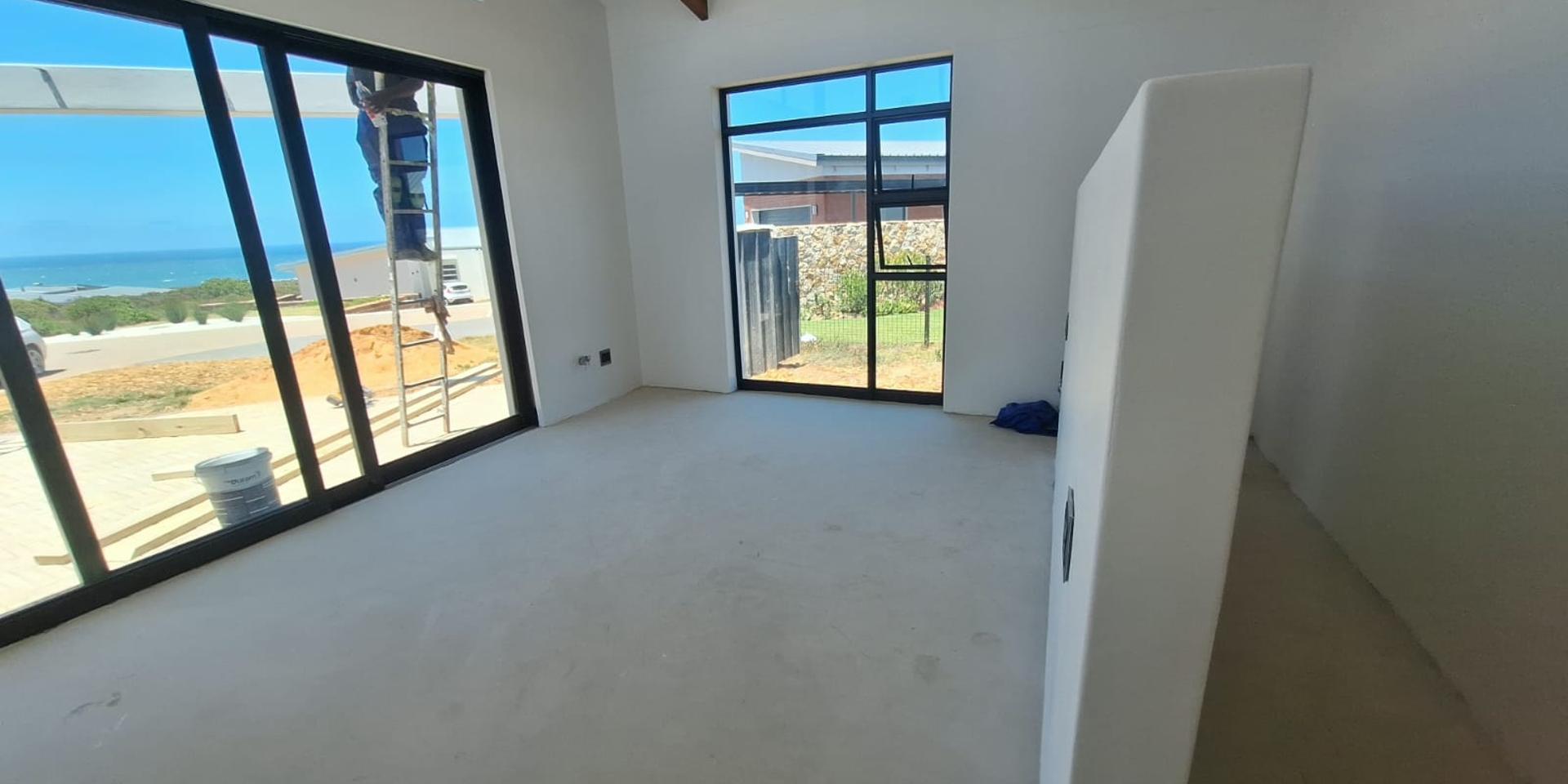 Image 5 of 6