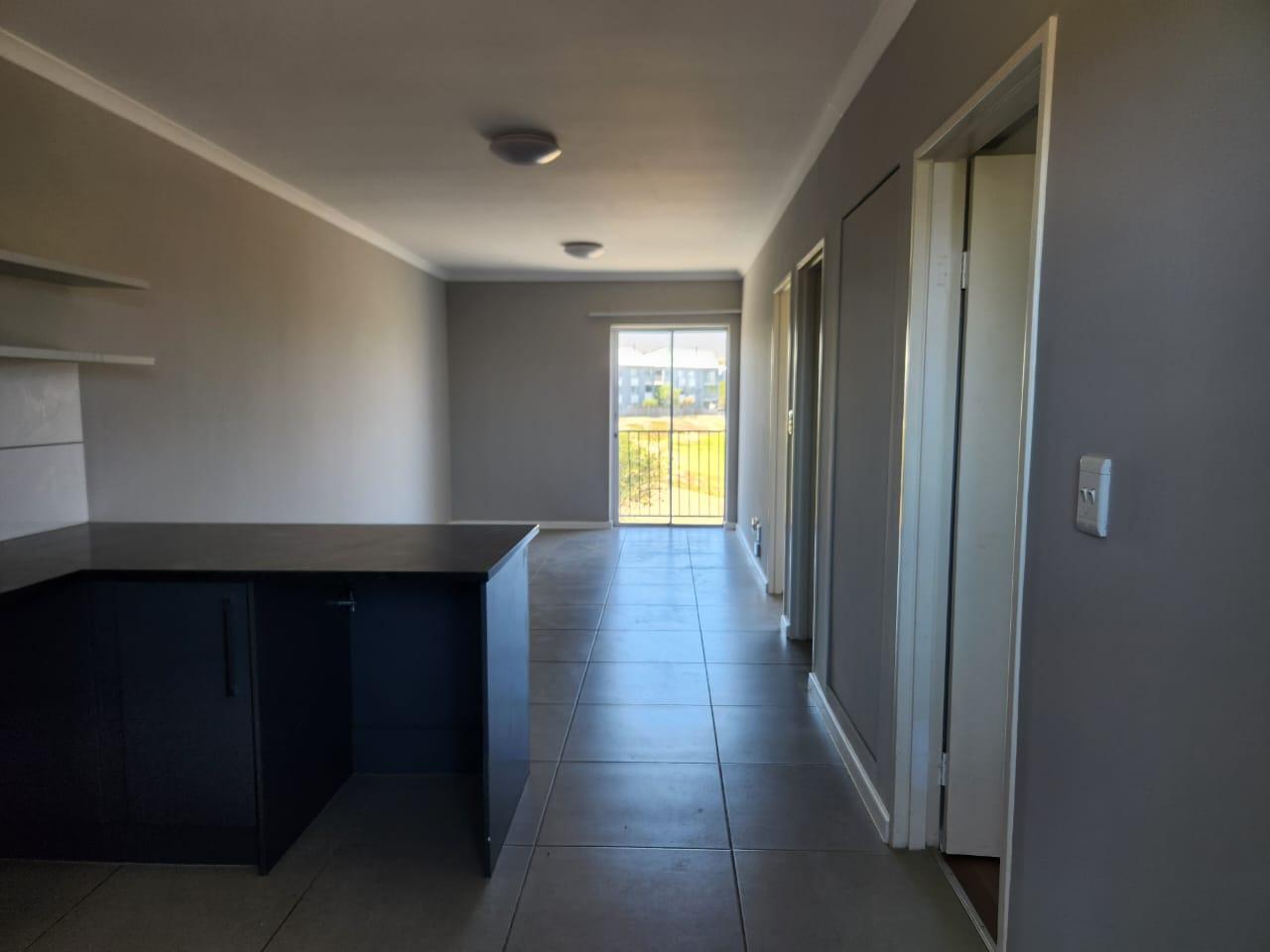 Image 3 of 6