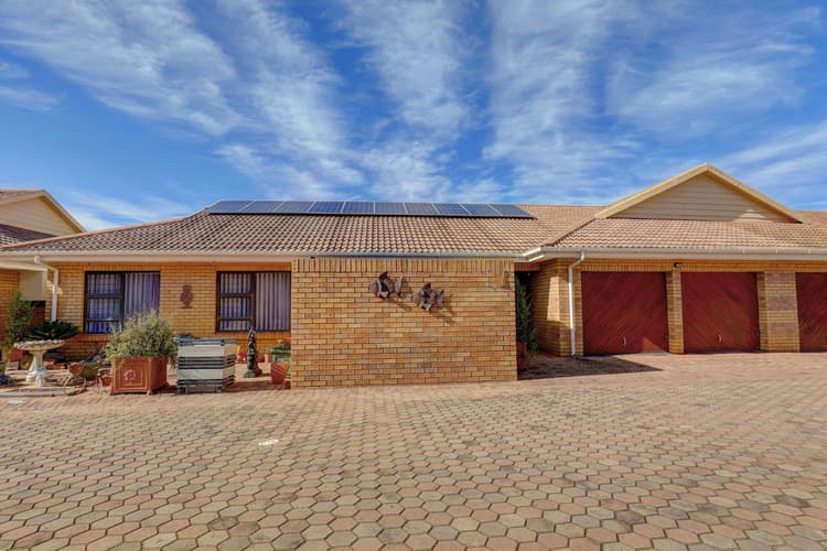 Main property image