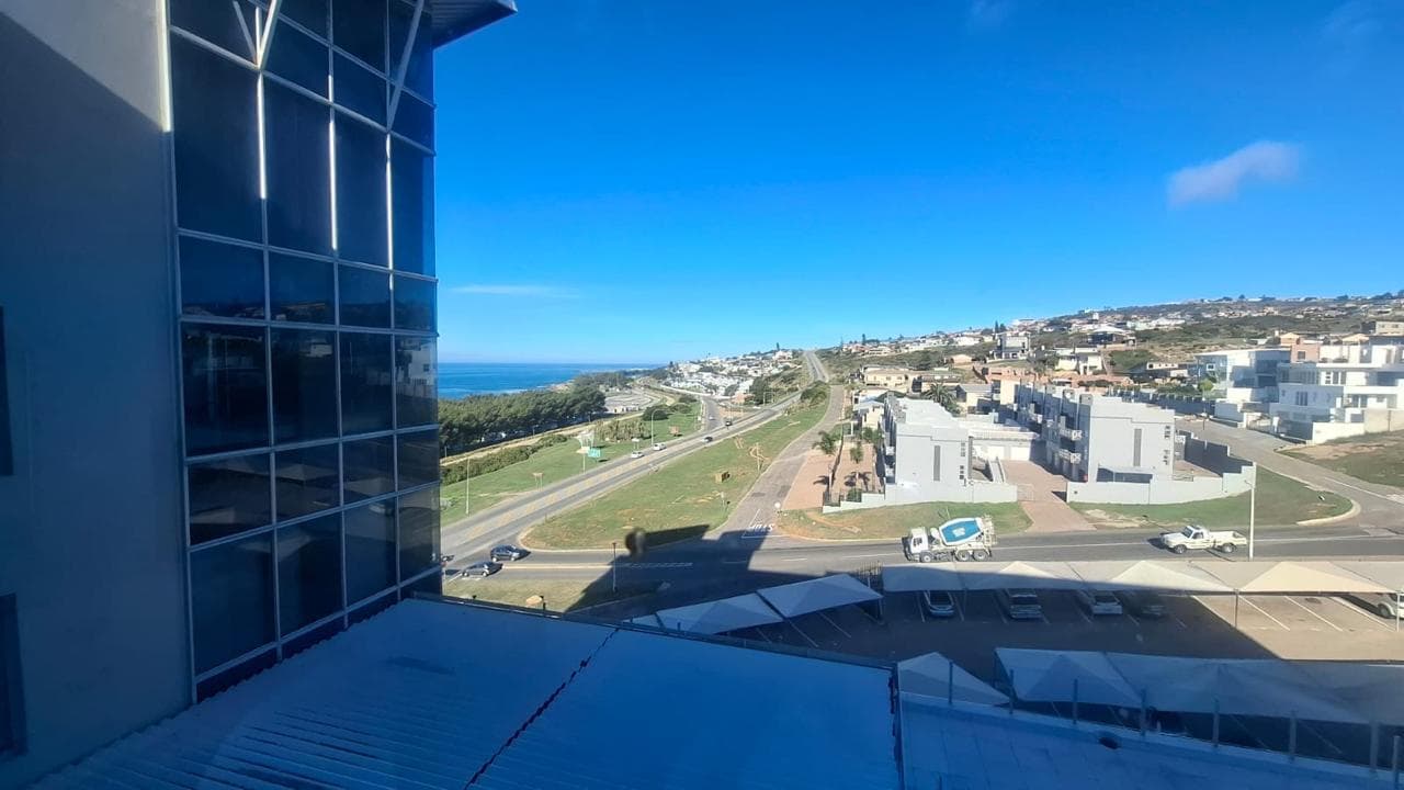 Image 2 of 6