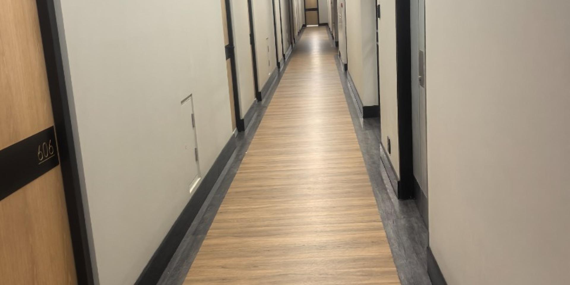 Image 3 of 6