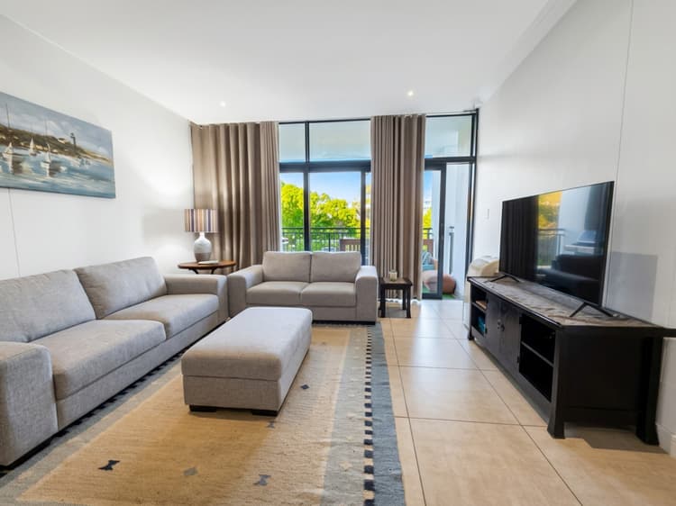 Main property image