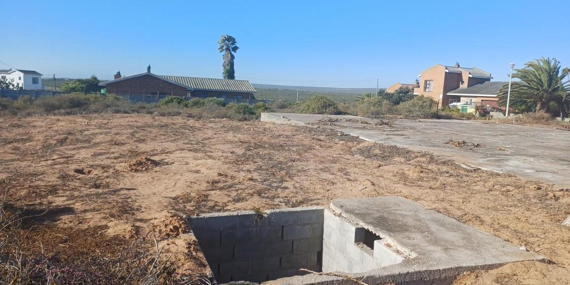 Image 4 of 6
