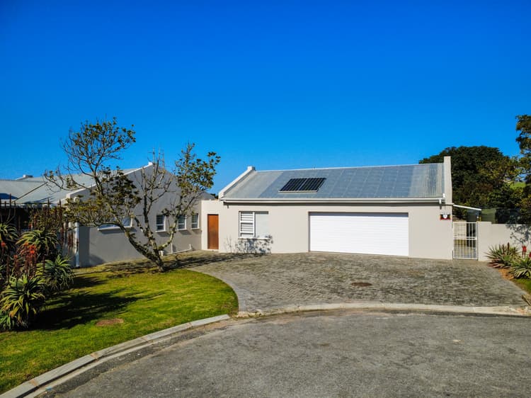 Main property image