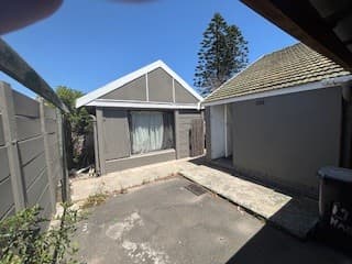 Image 5 of 6
