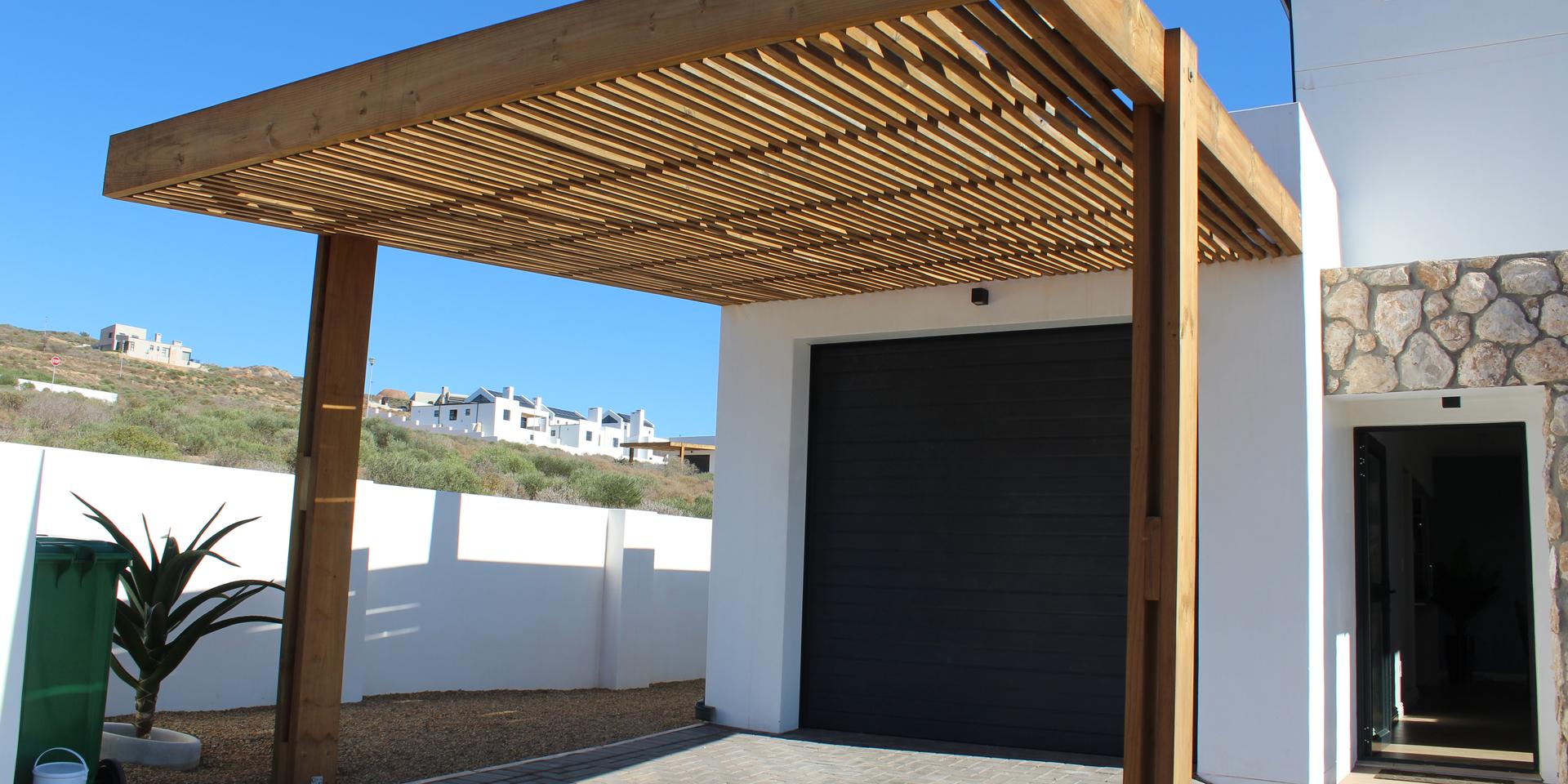Image 2 of 6