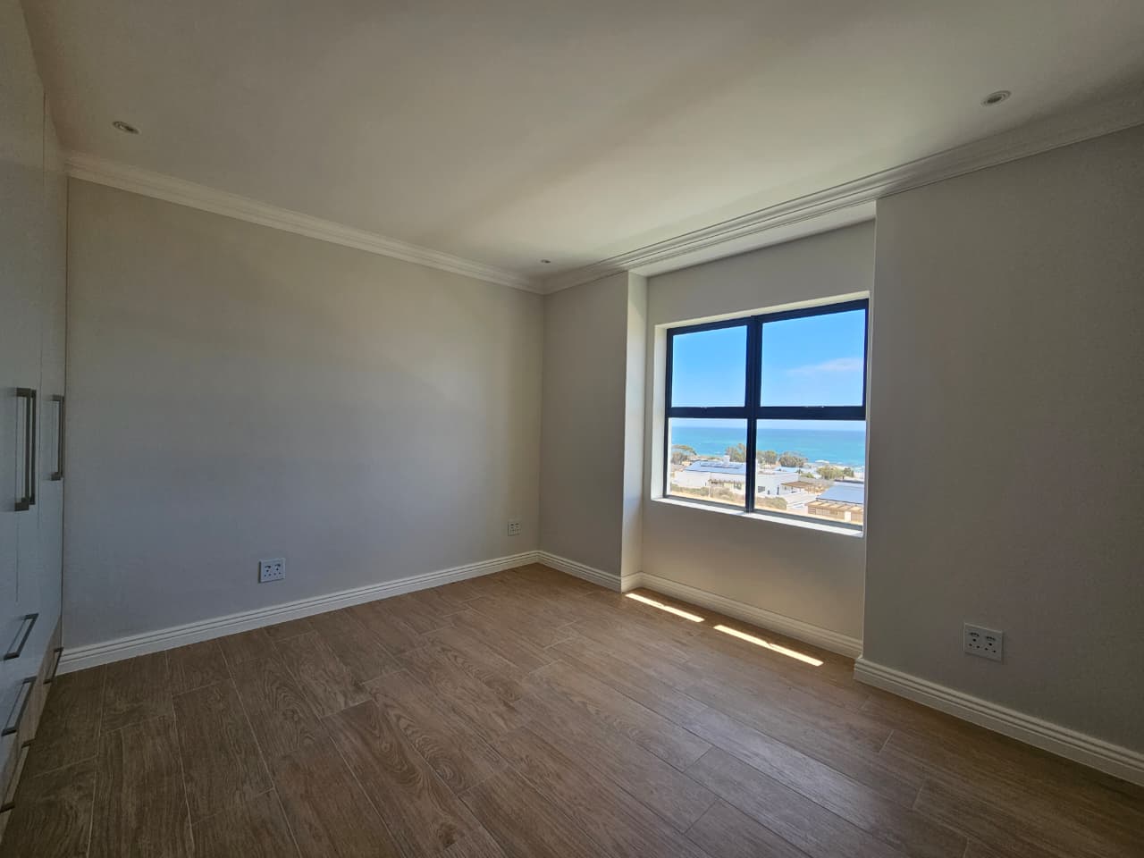Image 18