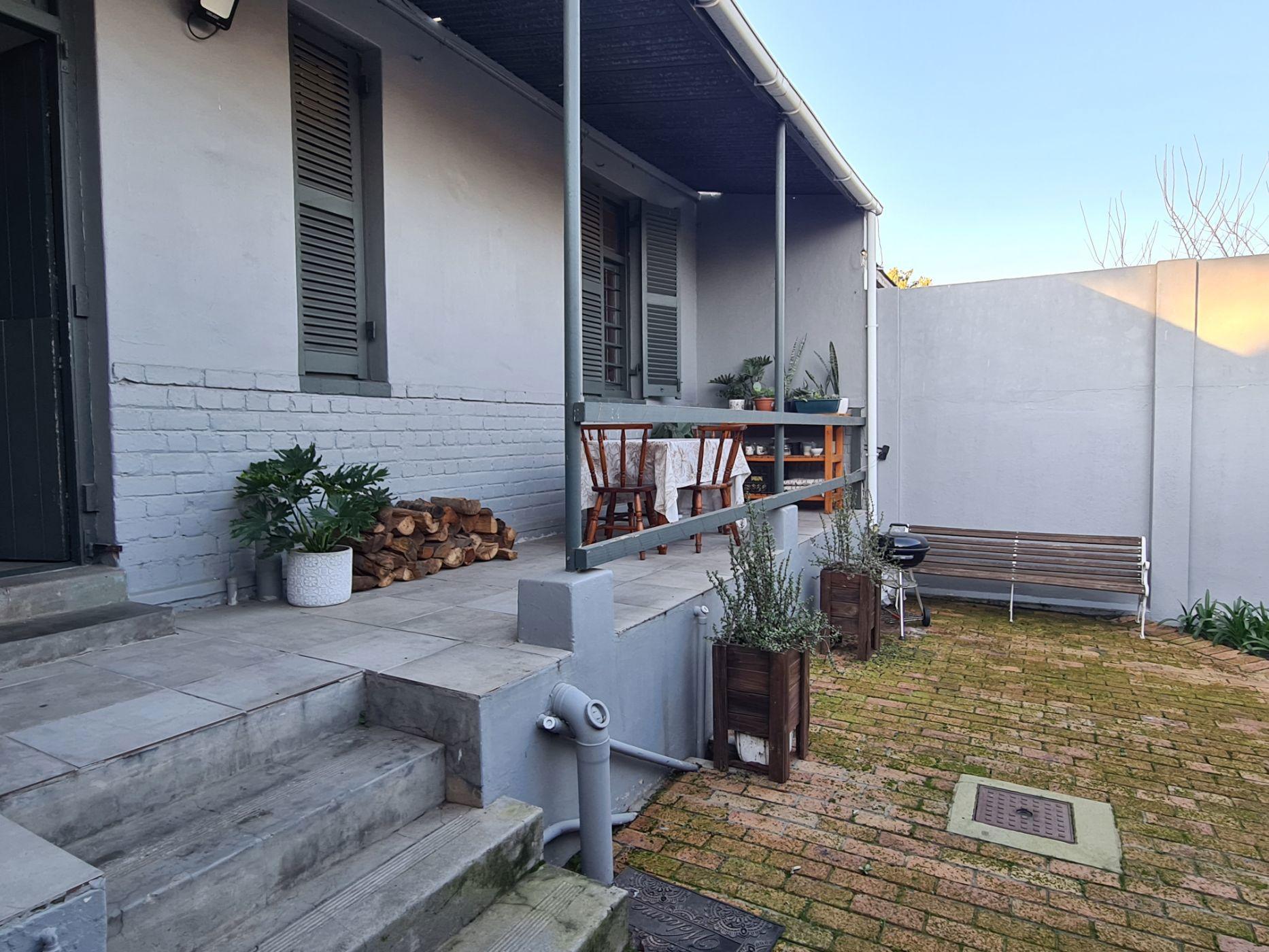 Image 5 of 6