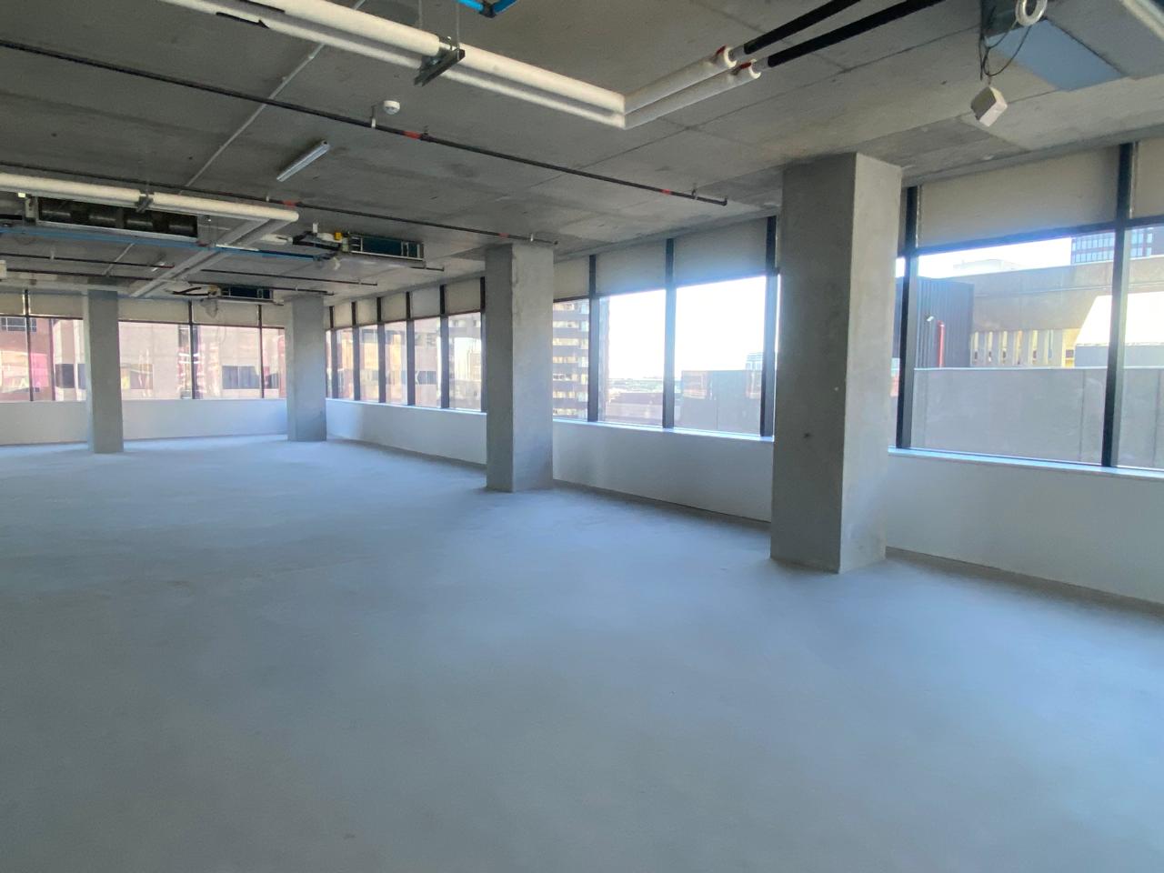Image 2 of 6