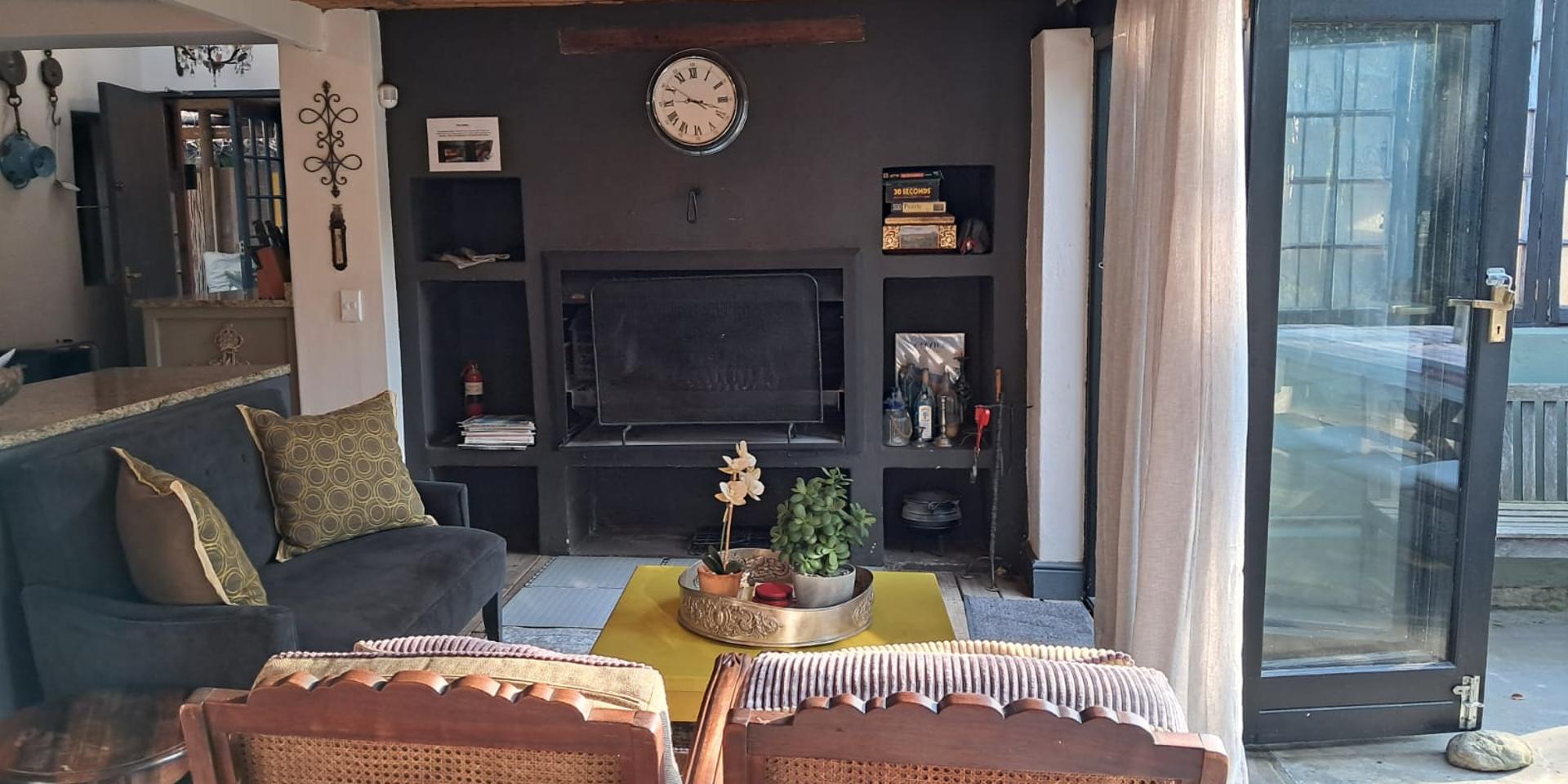 Image 4 of 6